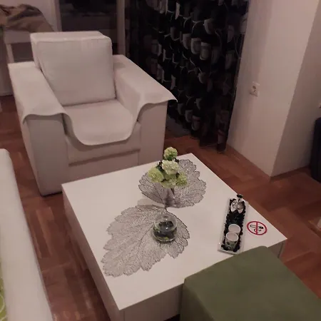 アパート -stan U Centru