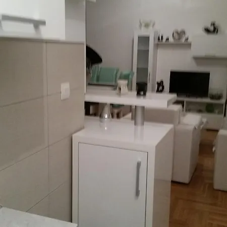 Apartment -stan U Centru *