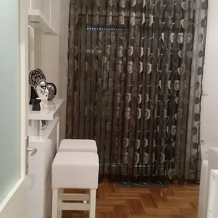 -stan U Centru * Trebinje