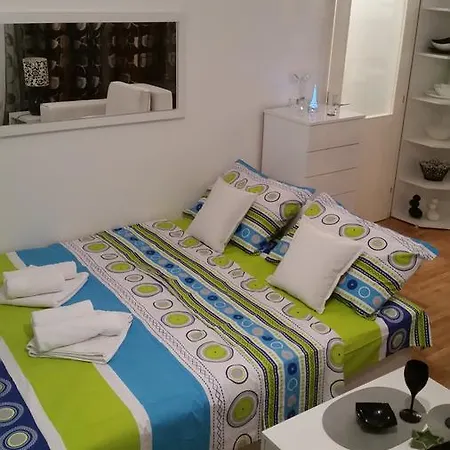 Apartment -stan U Centru *